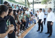 Rector y estudiantes de la UAT comparten jornada universitaria