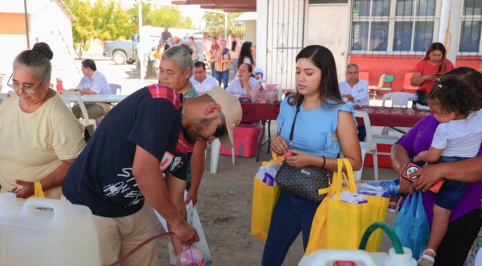 Familias del ejido Pancho Villa reconocen el respaldo del Alcalde Carlos Peña Ortiz y DIF Reynosa