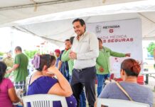 Llevó Carlos Peña Ortiz salud y bienestar a mascotas del fraccionamiento Halcón