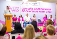 Por la salud de las mujeres el Alcalde Carlos Peña Ortiz puso en marcha el Mes Rosa