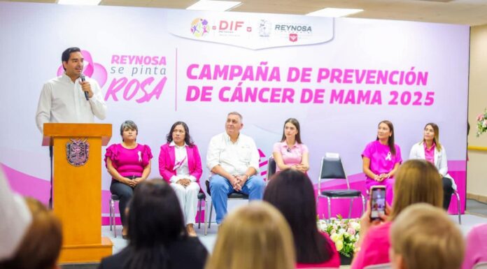 Por la salud de las mujeres el Alcalde Carlos Peña Ortiz puso en marcha el Mes Rosa