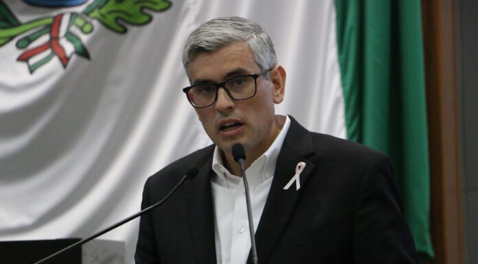 Juan Carlos Zertuche impulsa ampliar el permiso de luto para trabajadores del Estado: más humanidad en la ley laboral