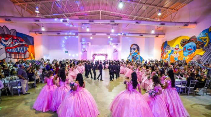 Festejó Alcalde de Reynosa a 82 jóvenes y señoritas en «Mis Quince»