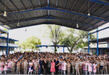 Acerca Gobierno de Carlos Peña Ortiz el arte escénico a estudiantes