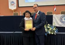 La Dra. Margarita Ortega Padrón recibe Premio «Olivama Tello López»