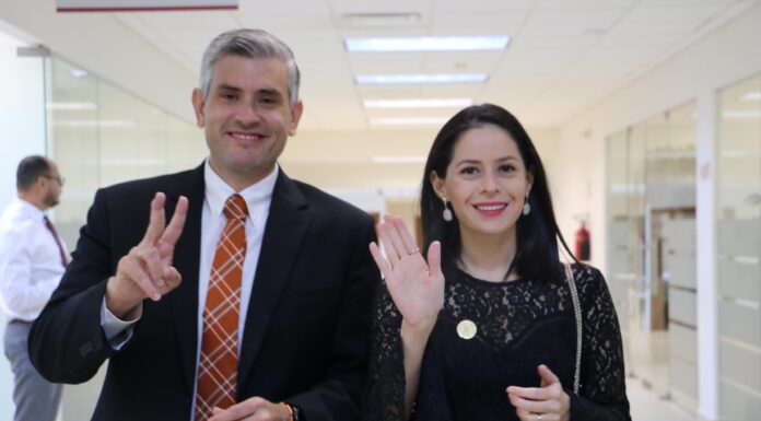 MC propone carteles informativos obligatorios en toda obra pública