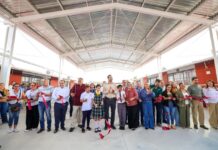 Entregó Carlos Peña Ortiz Techumbre Metálica a la escuela primaria Aquiles Serdán