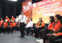Entrega rector el galardón “Orgullo UAT” tras desempeño histórico de medallistas universitarios