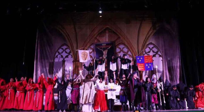 Antorcha está más viva que nunca, dijo Aquiles Córdova, al finalizar con éxito el Encuentro Nacional de Teatro