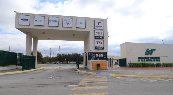 Regresan a clases alumnos de la UTTN este lunes 12 de enero