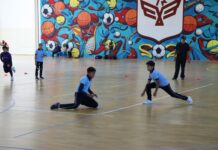 Sólido apoyo de Carlos Peña Ortiz a eliminatoria Regional de Beisbol 5