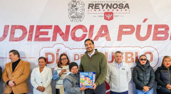 Otorgó Alcalde Carlos Peña Ortiz servicios gratuitos del Municipio en Rincón de las Flores
