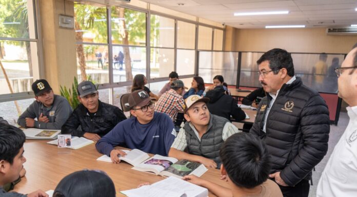El diálogo con universitarios define el nuevo rumbo de la UAT: Rector