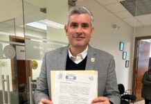 Exhorta Juan Carlos Zertuche a autoridades ambientales por crisis en la laguna La Escondida