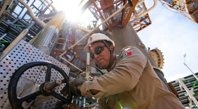 Soberanía energética en marcha: Pemex alcanza proceso de producción de petrolíferos histórica