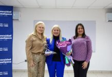 Juanita Sánchez inspira y es homenajeada en el Día Internacional de la Mujer