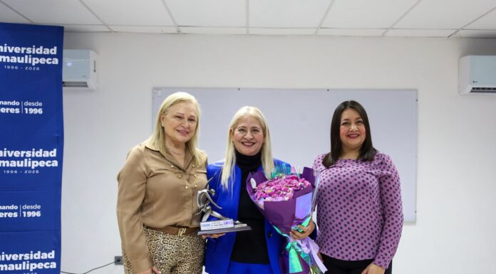 Juanita Sánchez inspira y es homenajeada en el Día Internacional de la Mujer
