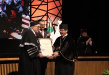 Confiere la UAT Doctorado Honoris Causa al secretario de Salud federal David Kershenobic