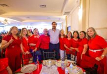 Reconoció Carlos Peña Ortiz esfuerzo y dedicación de las trabajadoras del sector salud