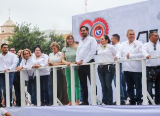 Acompañó la senadora Maki Ortiz a 20 mil trabajadores de Reynosa en su desfile del 1 de Mayo