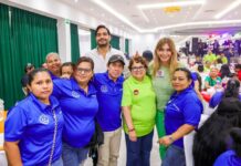 Felicitó Carlos Peña Ortiz a trabajadores en su convivio del Día del Trabajo