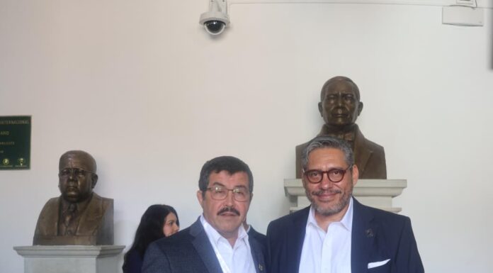 Rector de la UAT fortalece lazos en sesión nacional de la ANUIES