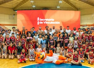 Rector Dámaso Anaya encabeza presentación oficial del Corre Basket UAT para la temporada 2026 de la LNBP