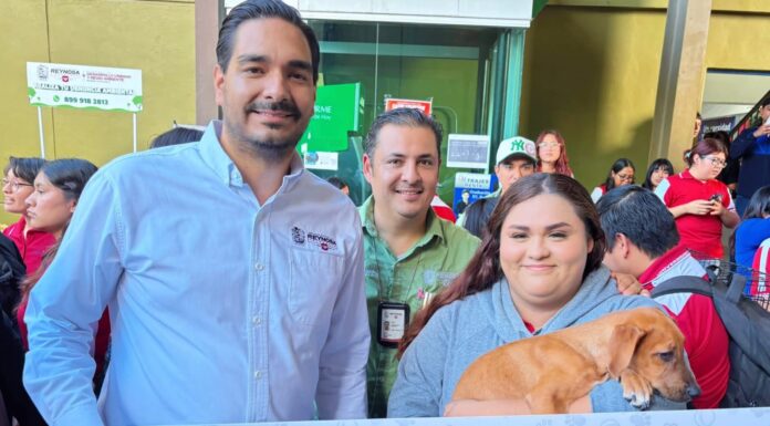 Promueve Carlos Peña Ortiz adopción de perros y gatos sin hogar