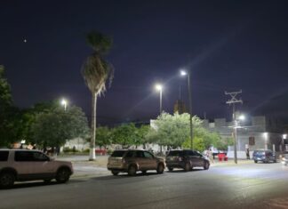 Instaló Municipio luminarias Led en plaza pública de Rancho Grande