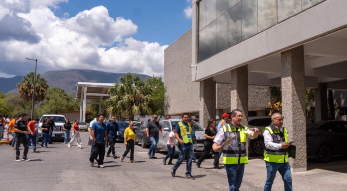 La UAT fortalece la cultura de prevención con simulacro de evacuación en el CU Victoria