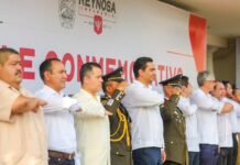 Presidió Carlos Peña Ortiz Desfile Conmemorativo del 216 Aniversario del inicio de la lucha por la Independencia de México