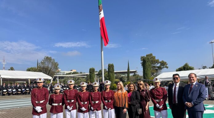 Escolta de bandera de la FEV-UAT destaca en ceremonia del INE en el inicio del Proceso Electoral 2026-2027