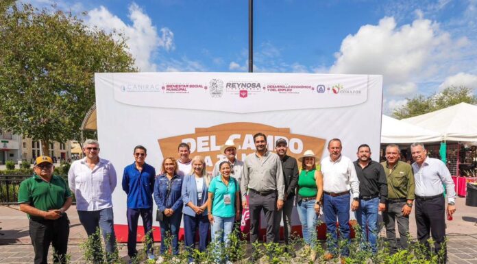 Llevó Carlos Peña Ortiz productos “Del Campo a tu Mesa” a familias reynosenses con gran éxito en la Plaza Principal