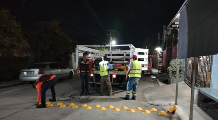 Instaló Servicios Públicos boyas de seguridad en la colonia Satélite