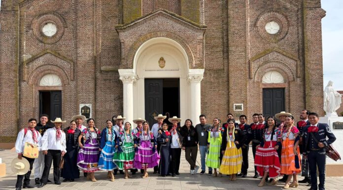 Grupos Culturales Nacionales de Antorcha culminan exitosa gira por Argentina